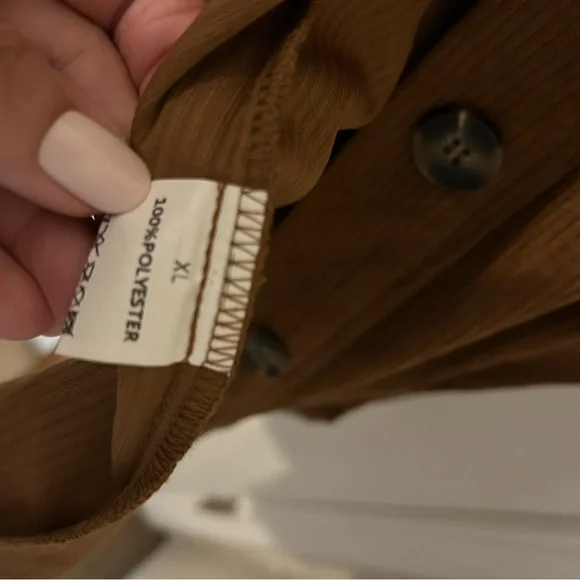 Women's Corduroy Shacket in Brown - Classic Overshirt - Picture 2 of 2